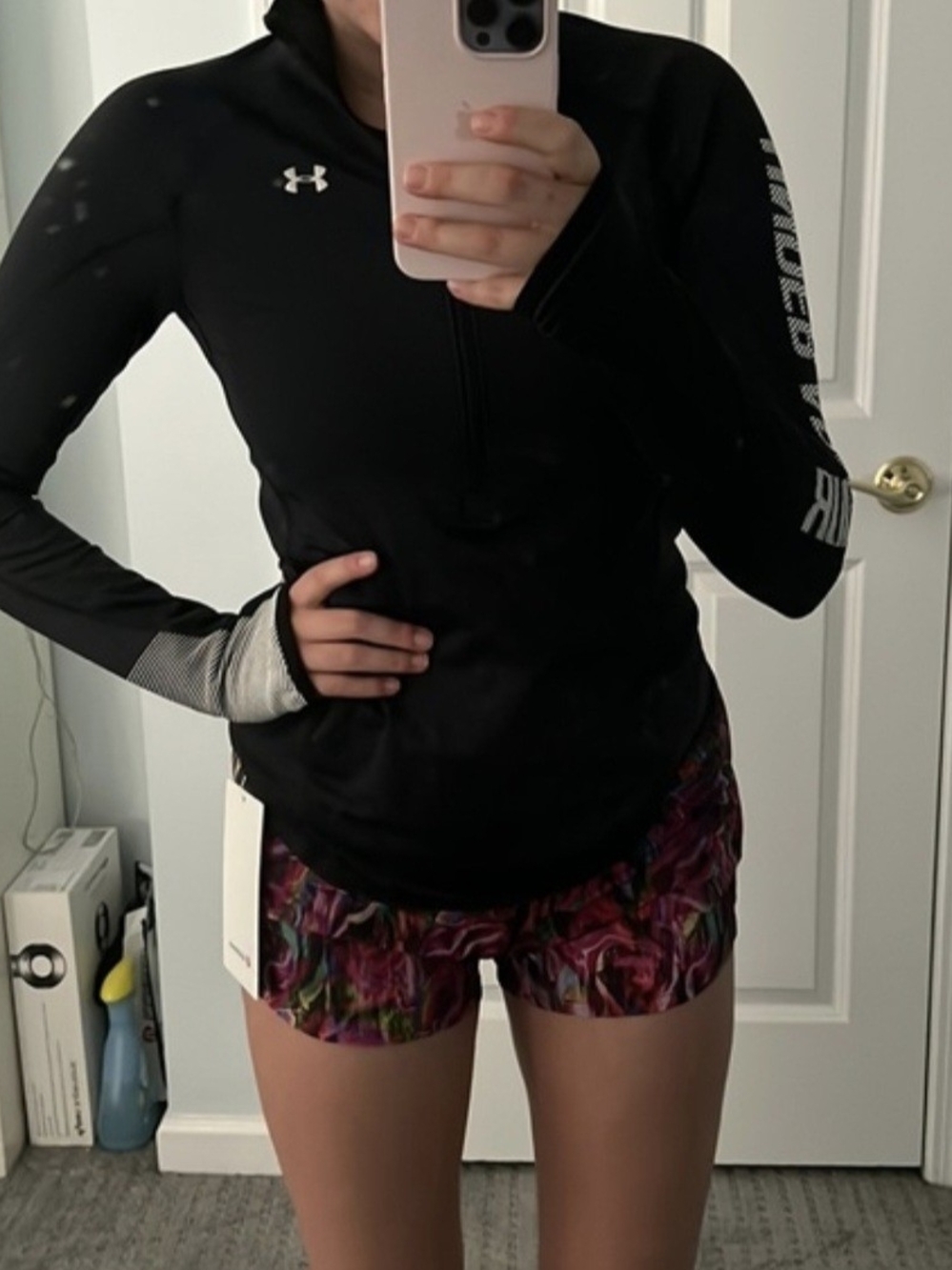 Under Armour Cold Gear XS Zip Sweatshirt W/ Thumb Holes